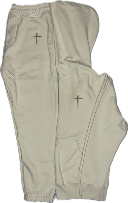 IVORY SWEATSUIT